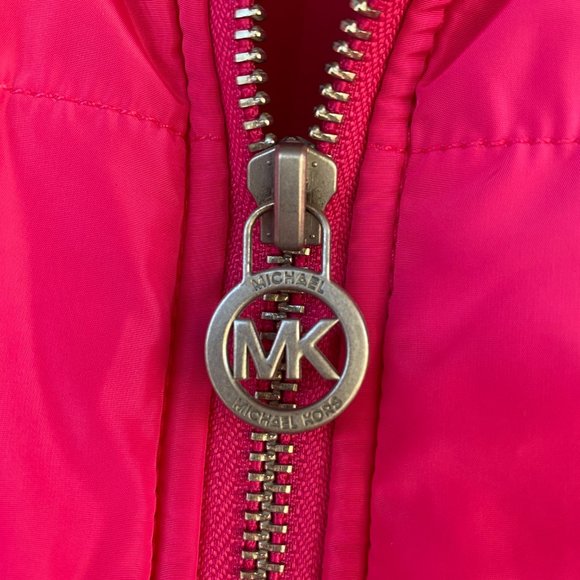 Michael Kors Quilted Zip Vest - Picture 5 of 5